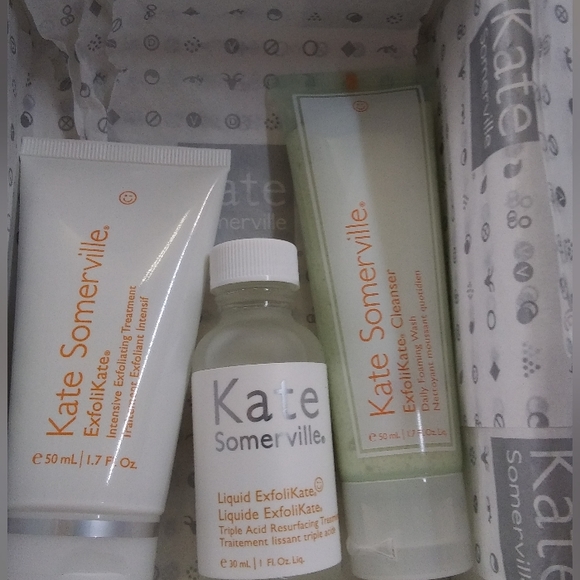 Kate Somerville Glow In A Wink Exfolikate Set - Picture 2 of 6